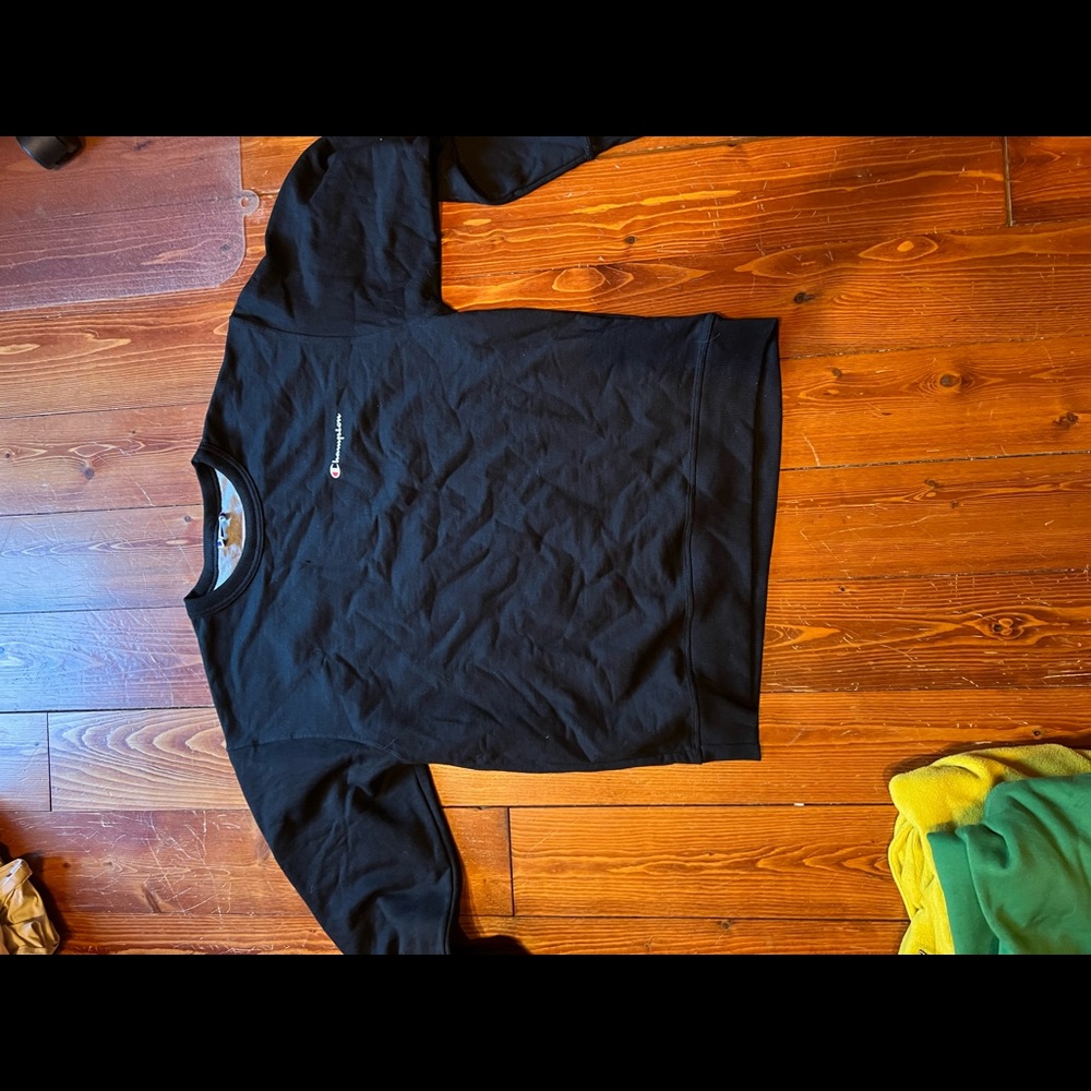 Black champion sweater
